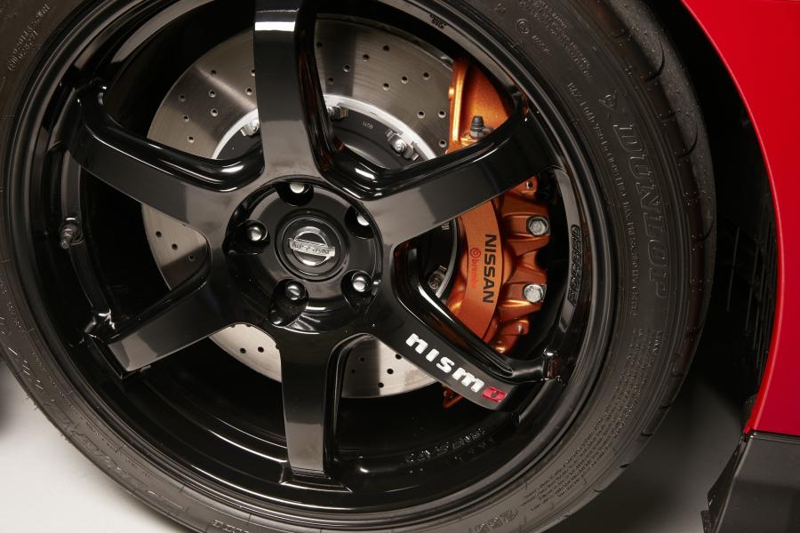 Колеса Nissan GT-R Track Edition (R35) 2017 года  (NA) (фото 22 из 45)